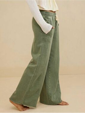 aerie Olive Green Wide-Leg soft landing trousers